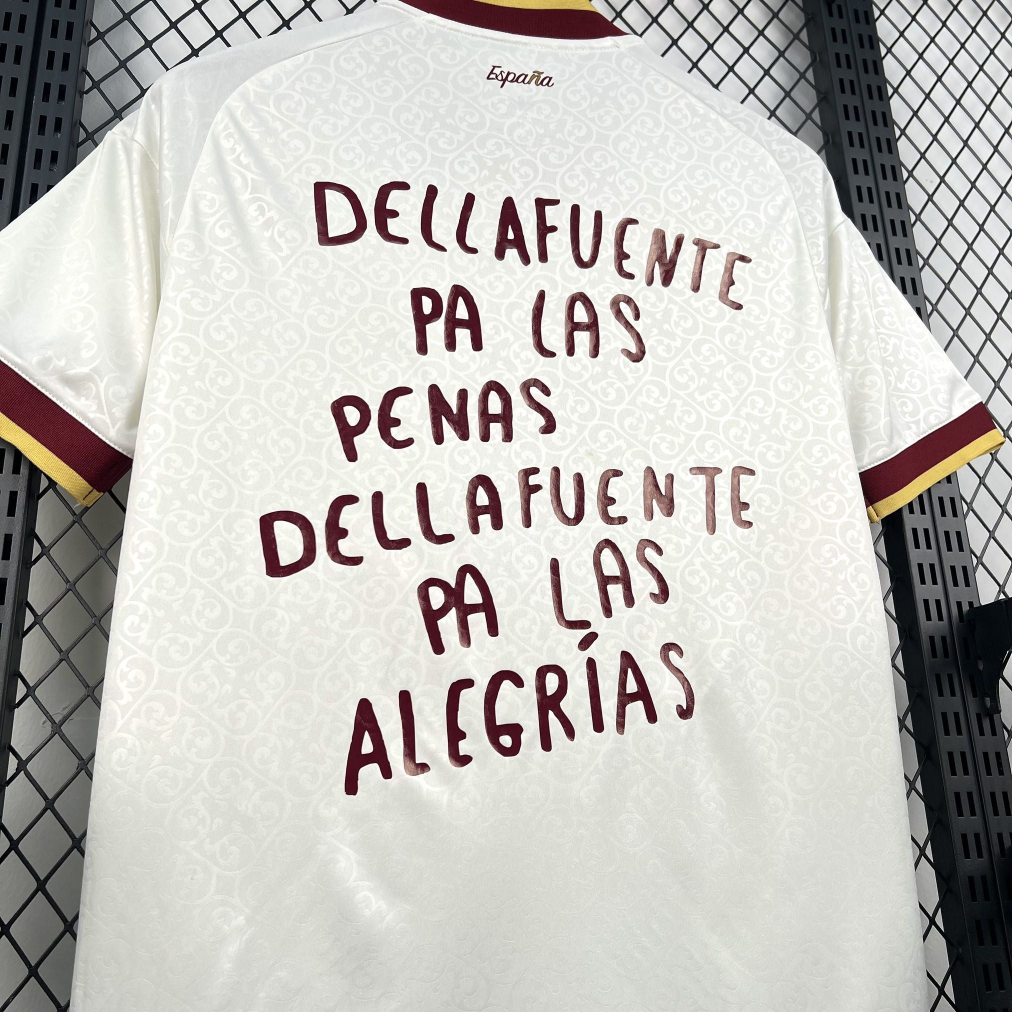 Camiseta España 26-27, Visitante, Edición especial Dellafuente, Mundial 2026