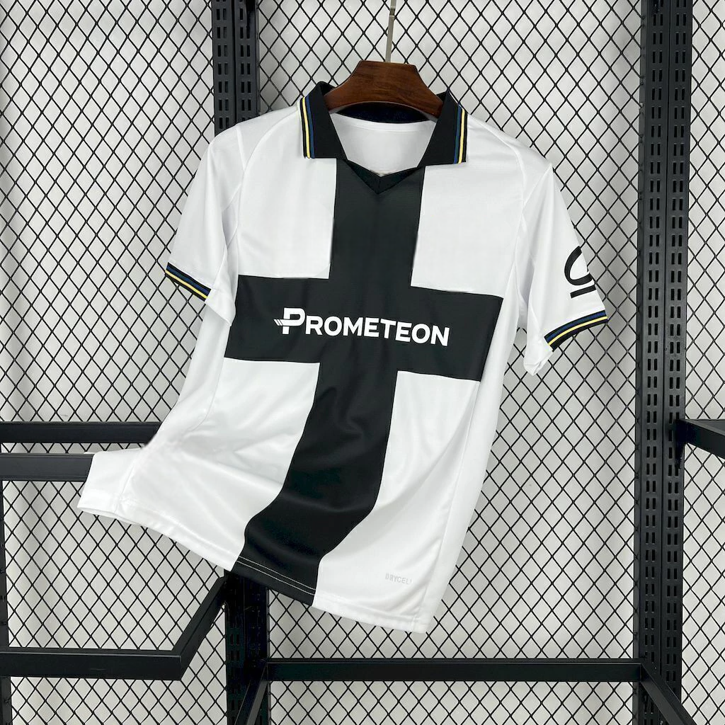 Camiseta Parma 25-26, Local