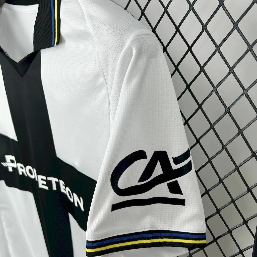 Camiseta Parma 25-26, Local