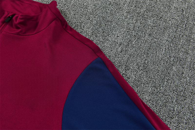 Chandal Barcelona 26-27, media cremallera, Modelo 3
