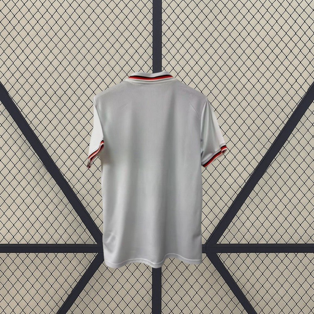 Camiseta Japón 26-27, Edición especial Goku
