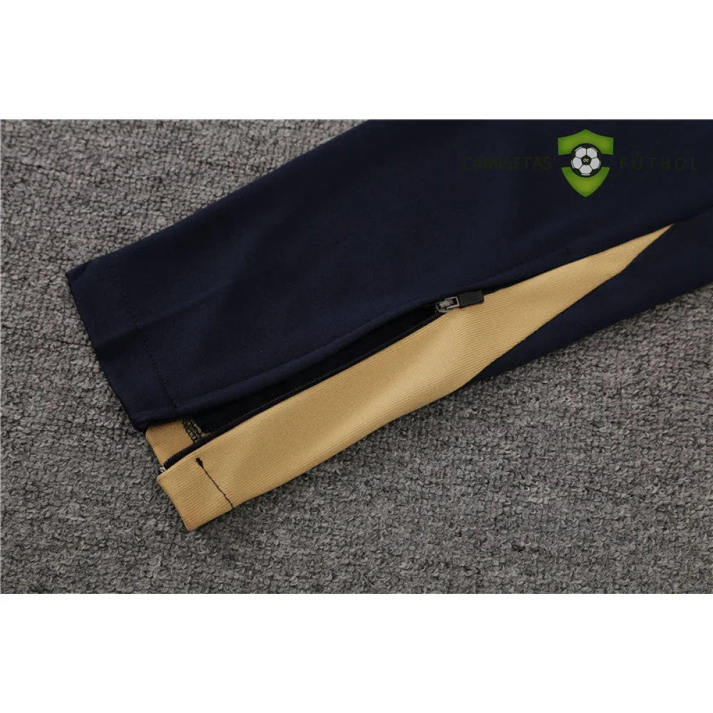 Chandal Barcelona 24-25, media cremallera, Modelo 3  (ENTREGA EN 24-72 HORAS)