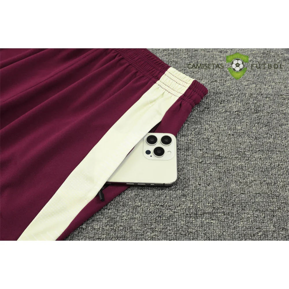 Chandal Bayern Munich 24-25, media cremallera, Modelo 1