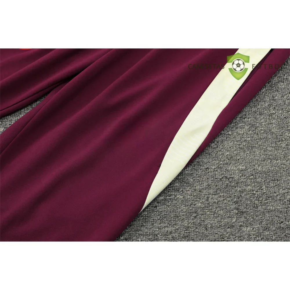 Chandal Bayern Munich 24-25, media cremallera, Modelo 1