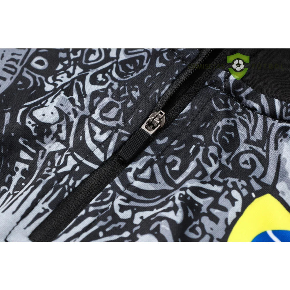 Chandal Brasil 24-25, media cremallera, Modelo 6 (ENTREGA EN 24-72 HORAS)