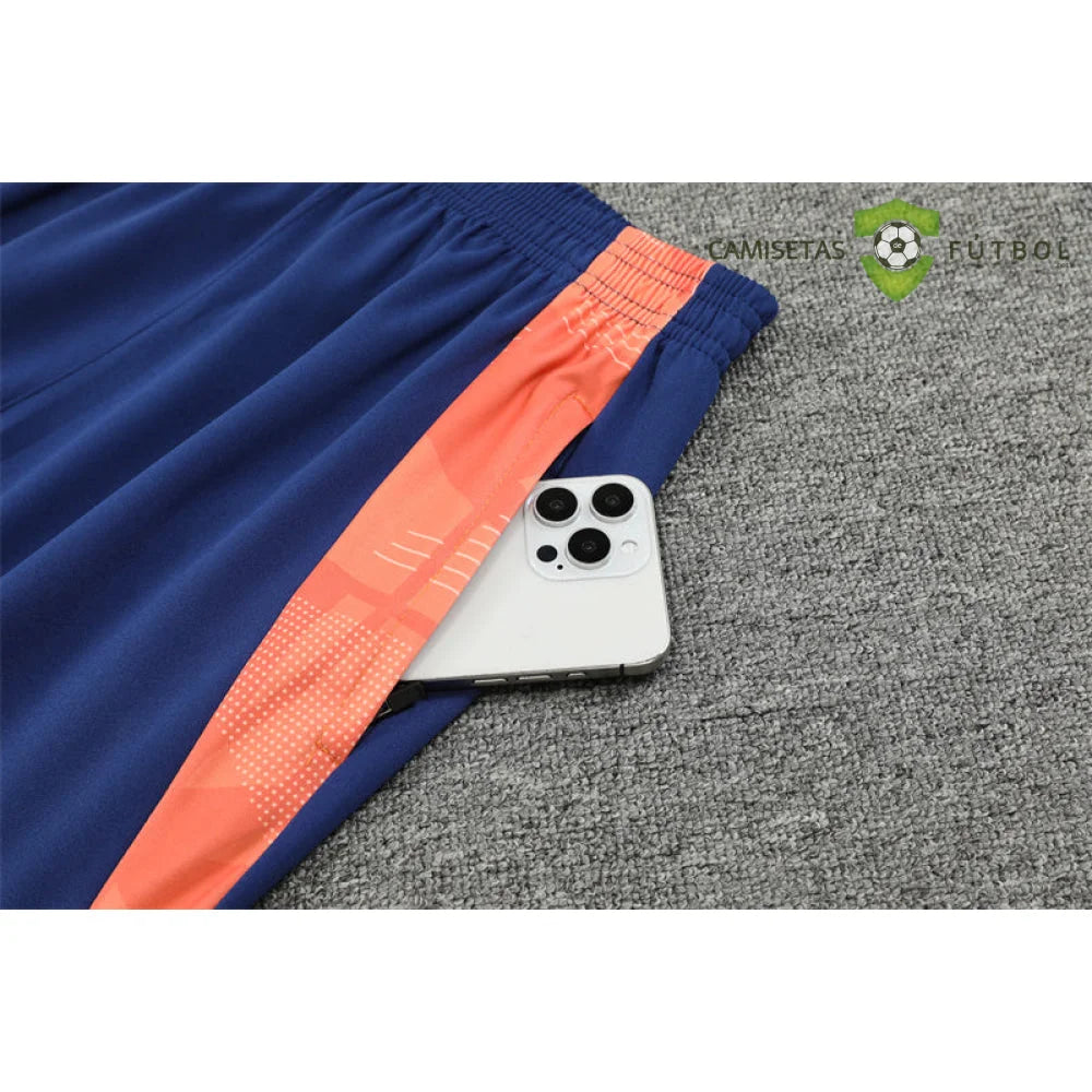 Chandal Manchester United 24-25, media cremallera, Modelo 2