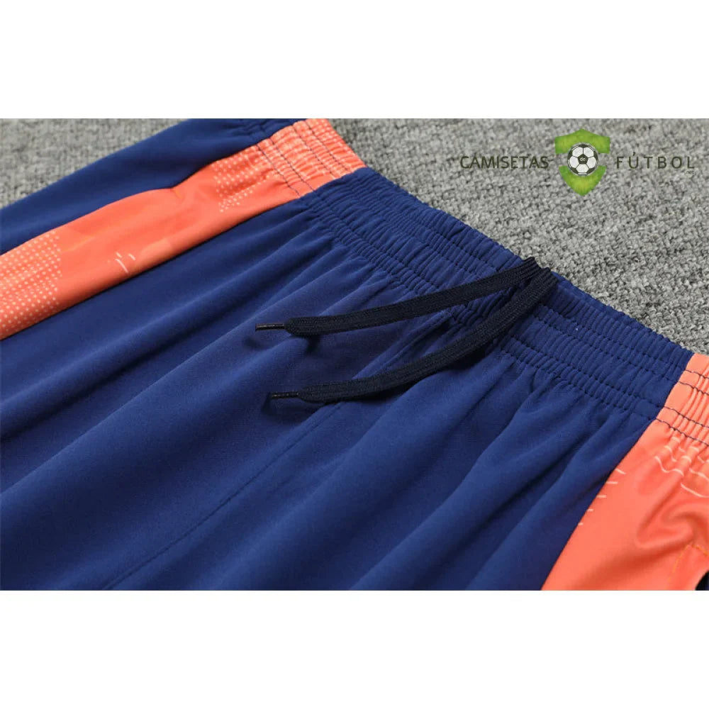 Chandal Manchester United 24-25, media cremallera, Modelo 2