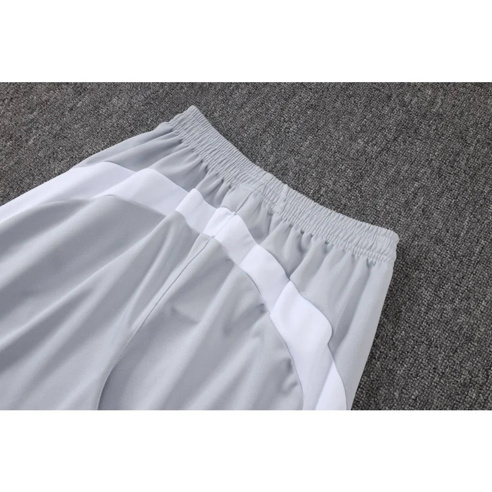 Chandal R.M. 25-26, cremallera completa, Modelo 14 (ENTREGA EN 24-72 HORAS)