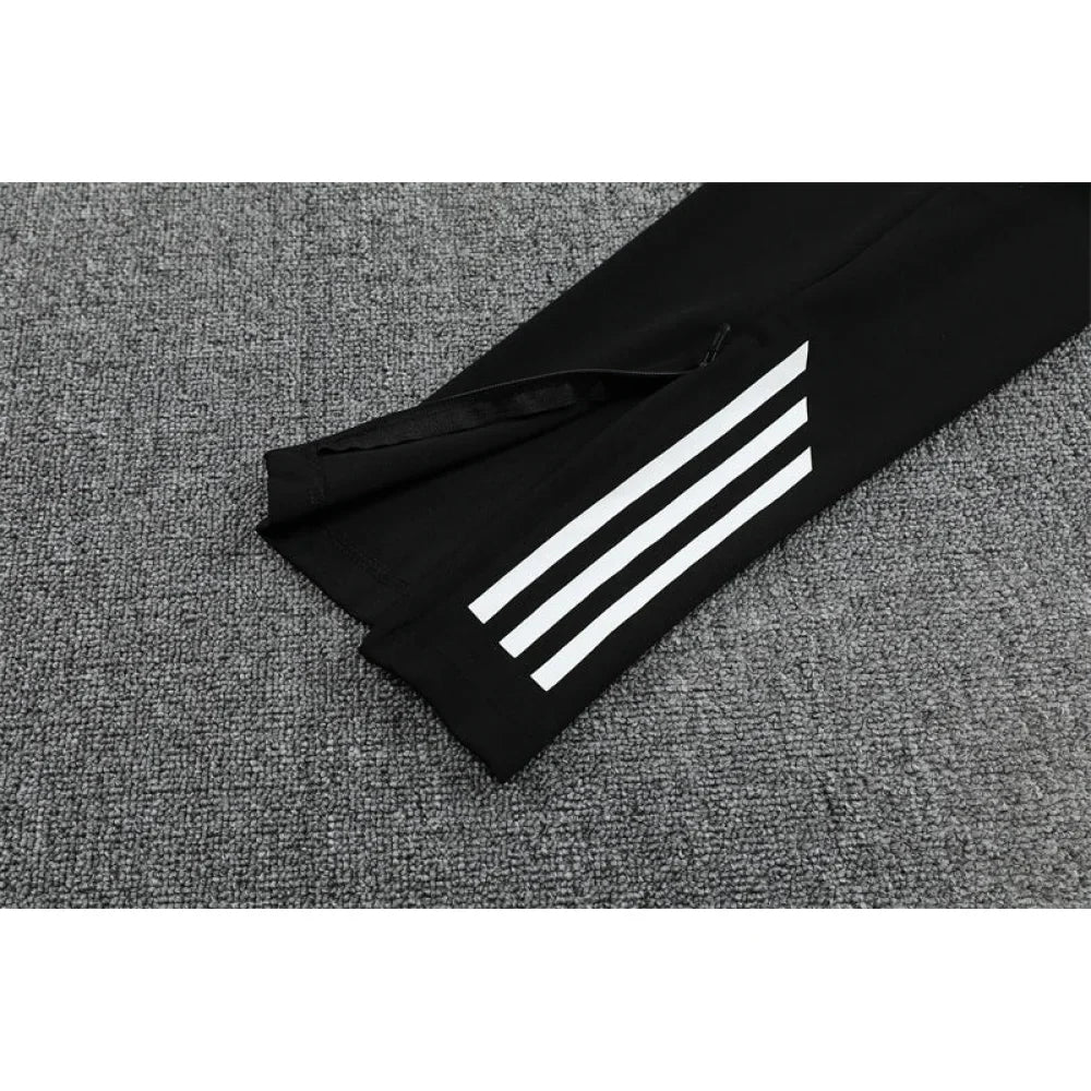 Chandal R.M. 25-26, media cremallera, Modelo 6