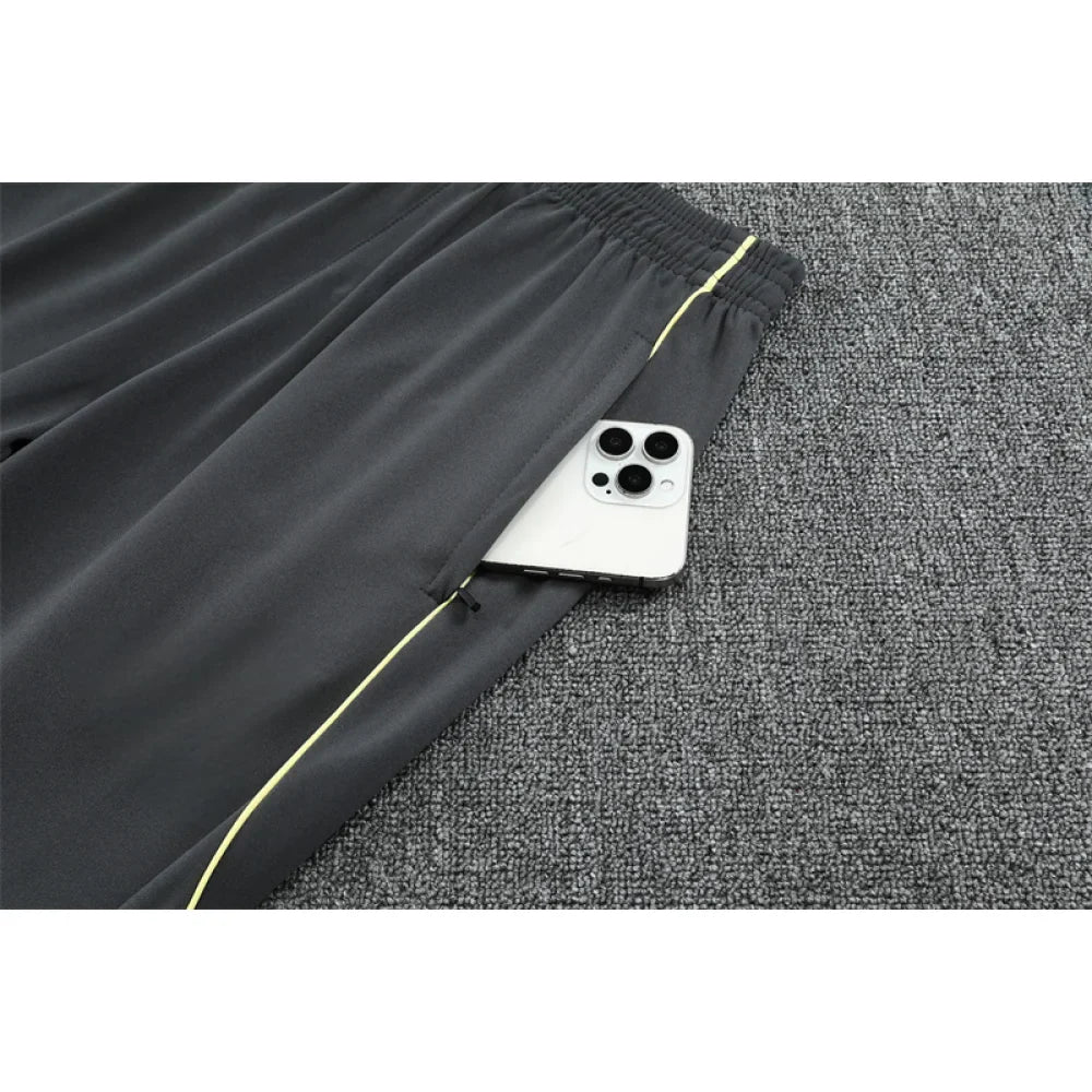 Chandal R.M. 25-26, media cremallera, Modelo 9