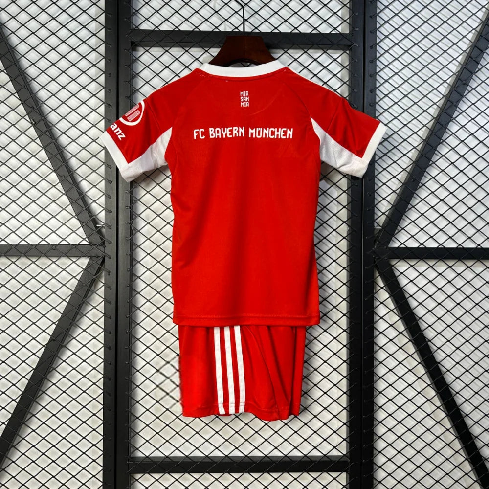 Equipación Bayern Munich 25-26, Local, Niño