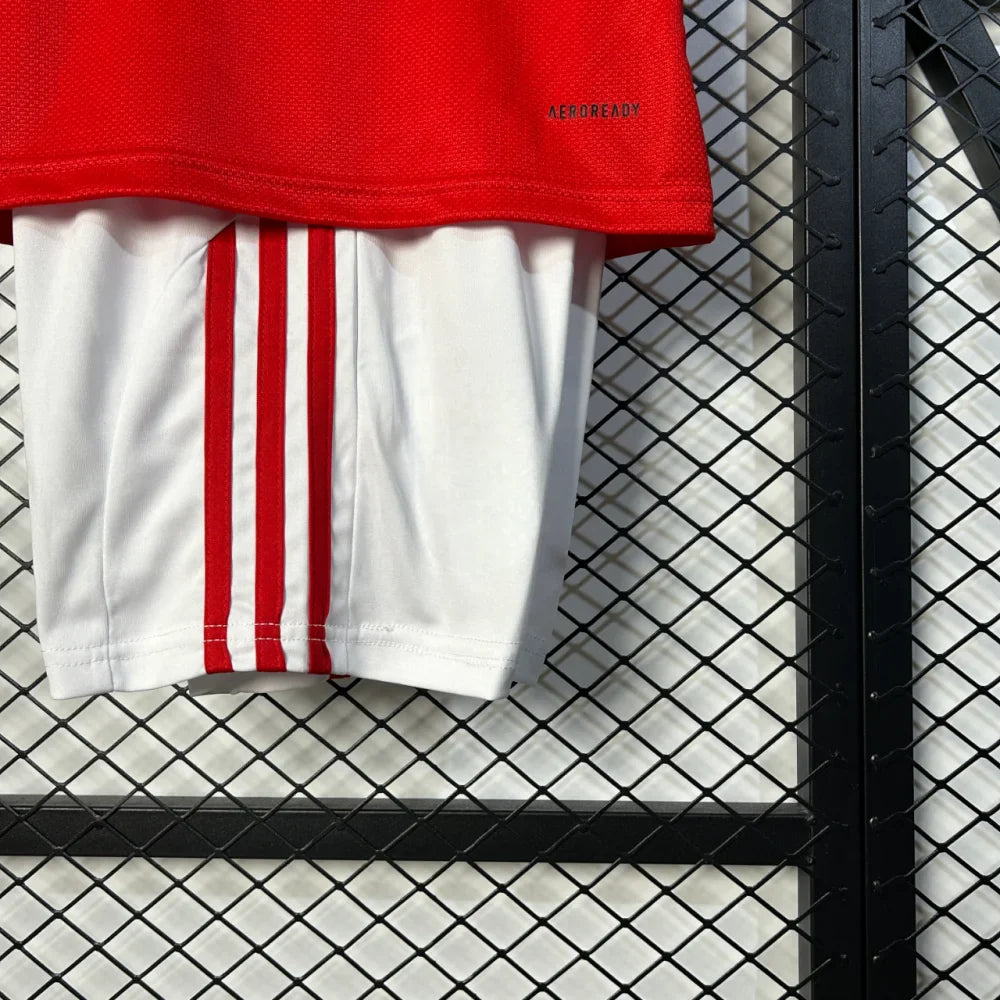 Equipación Benfica 25-26, Local, Niño