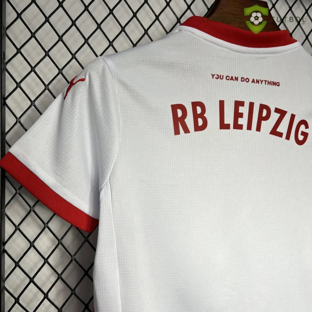 Equipación Leipzig 24-25, Local, Niño