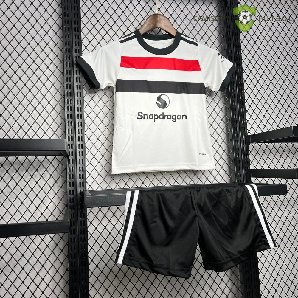 Equipación Manchester United 24-25, 3ª Equipación, Niño