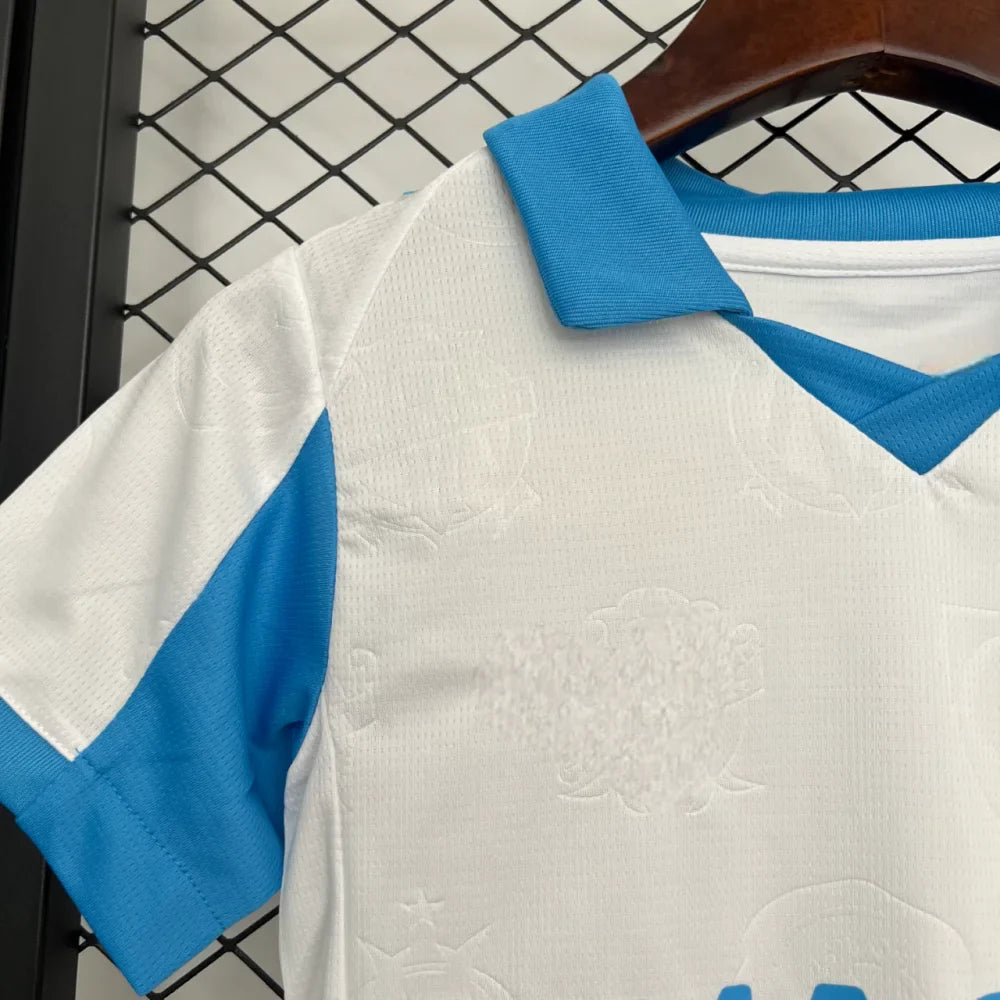 Equipación Marseille 25-26, Local, Niño