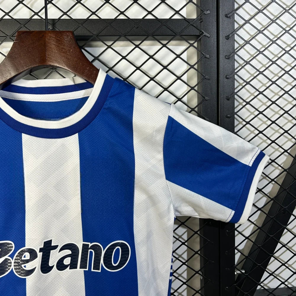 Equipación Porto 25-26, Local, Niño