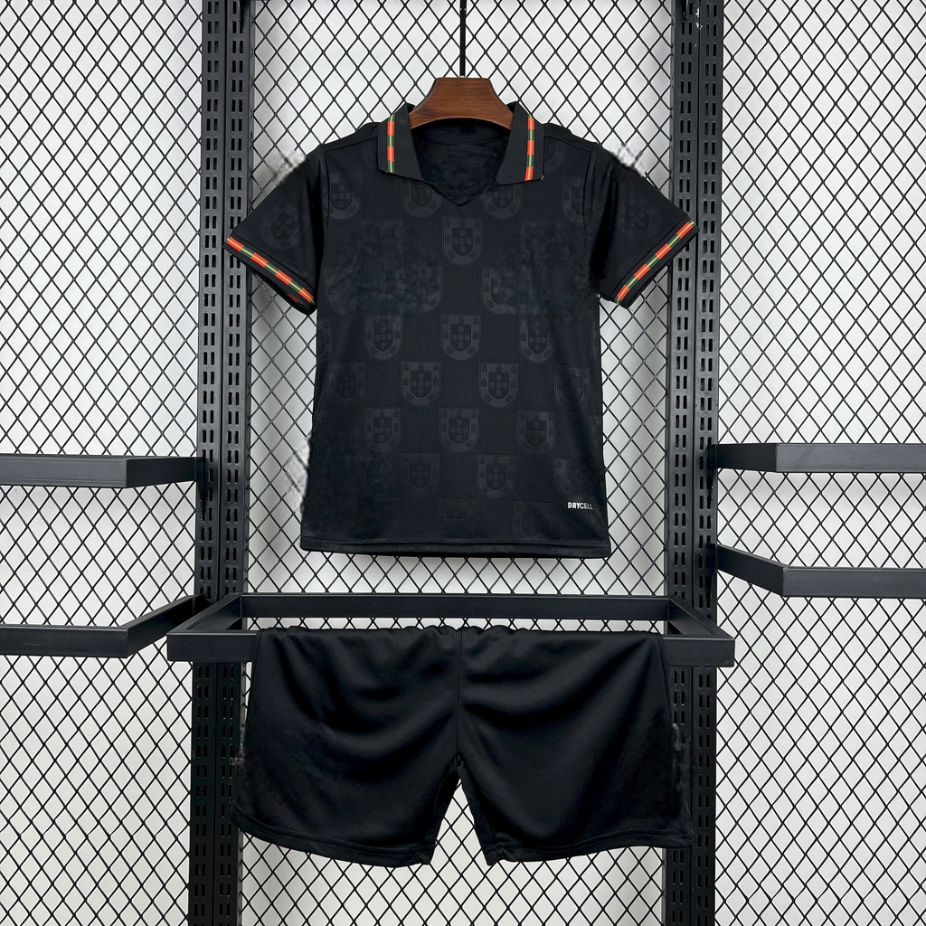 Equipación Portugal 25-26, Edición Especial, Niño, Pantera Negra