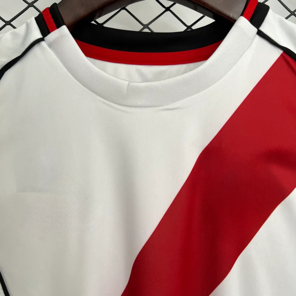 Equipación River Plate 25-26, Local, Niño