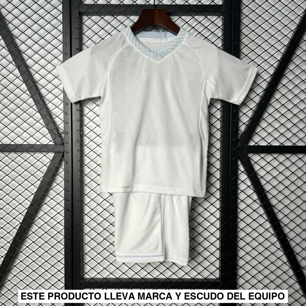 Equipación Santos 25-26, Local, Niño