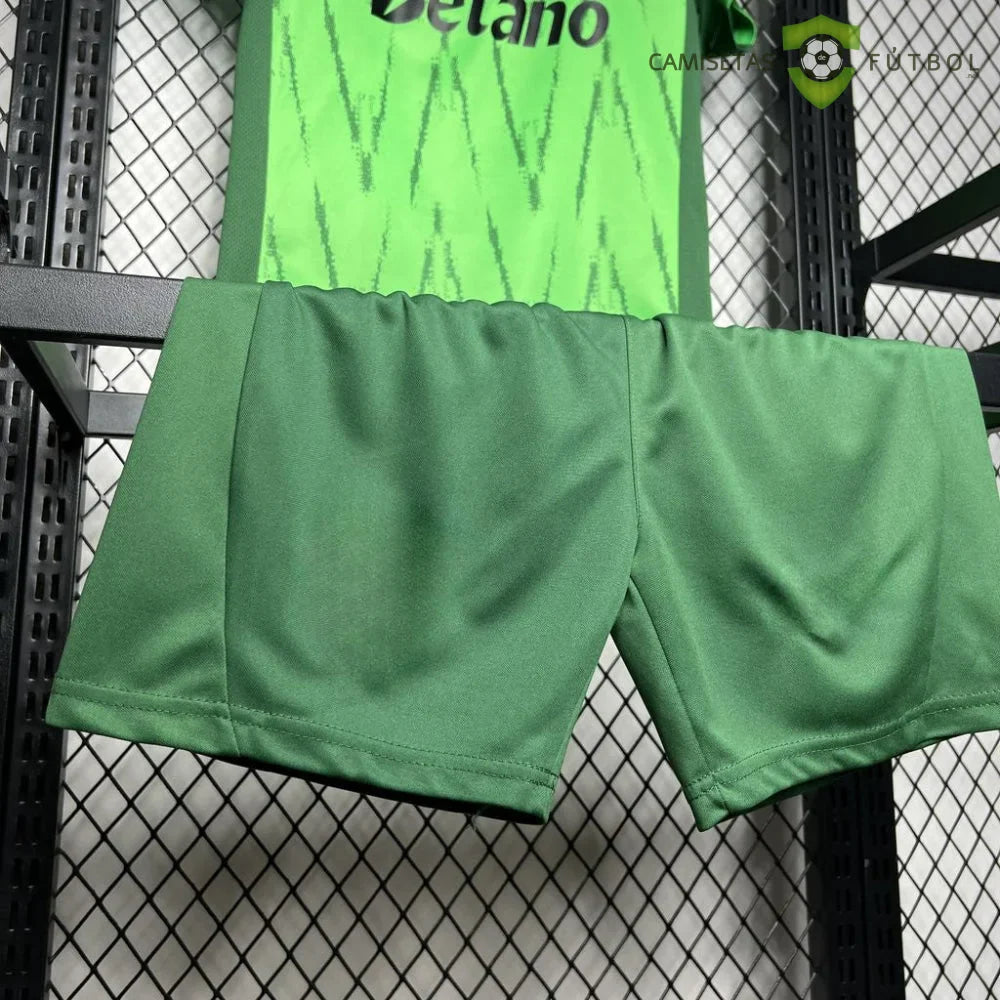 Equipación Sporting Portugal 24-25, 3ª Equipación, Niño