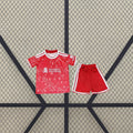 Equipación Liverpool 26-27, Local, Niño